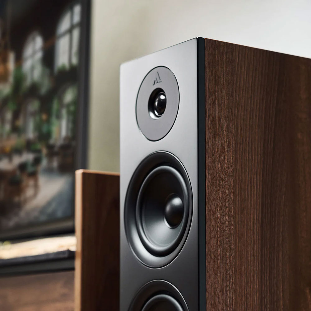 diffusori-pavimento-argon-audio-forus55-lifestyle-2.jpg
