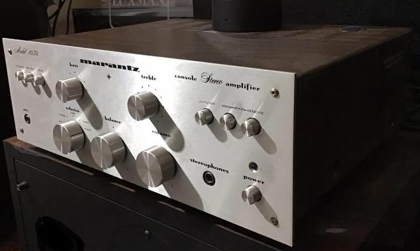 Marantz 1030 250Eu.jpg